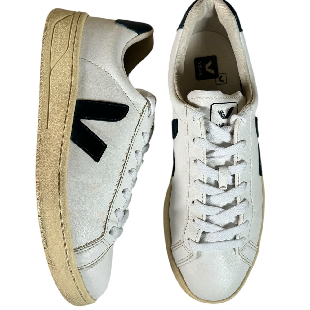 Veja Women's Urca CWL Casual Sneakers White/Navy - Picture 7 of 13